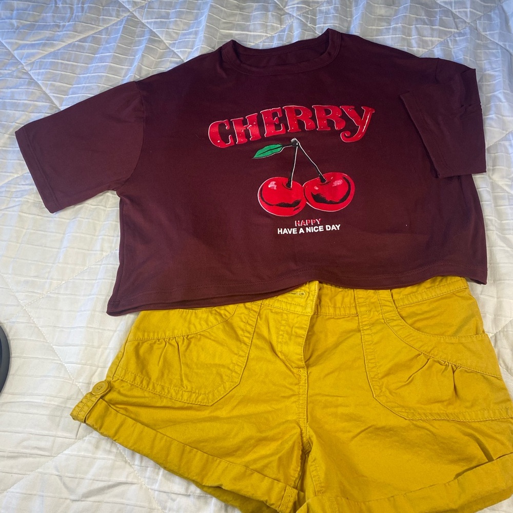 Forever 21 Mustard Yellow Shorts Size S… sort used in very good condition $12
